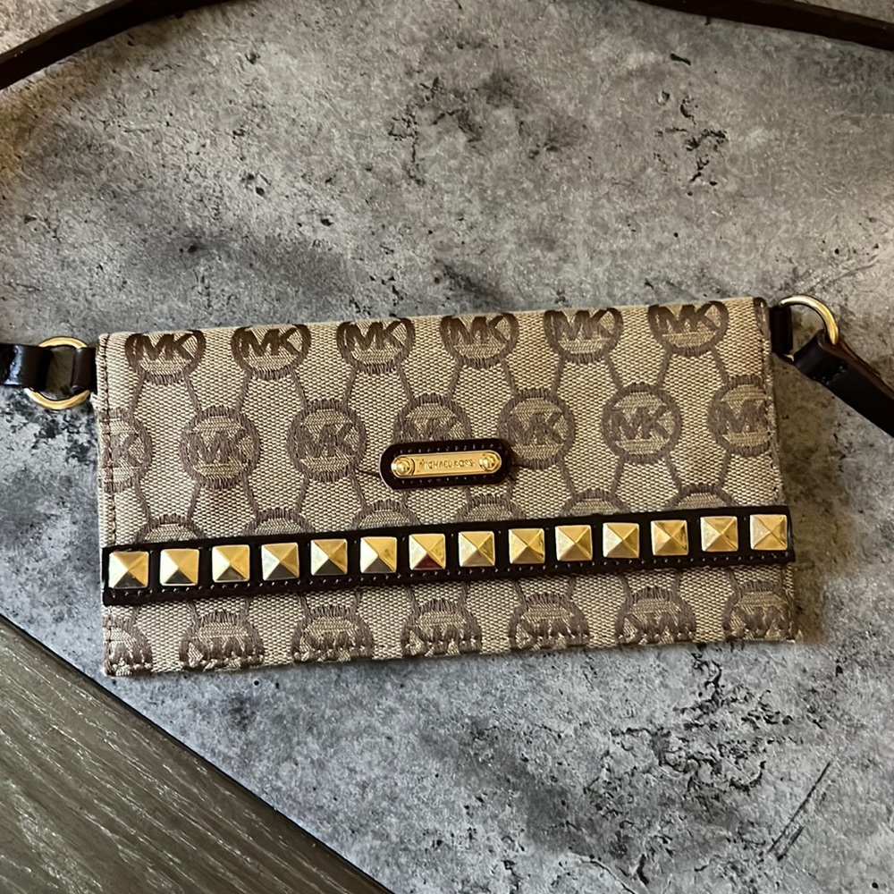 Michael Kors waist/money bag